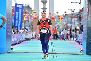 BIB: 5528
                            <button type="button" onclick="openModal(21800052)" class="btn btn-primary btn-sm float-right btn-popup" data-toggle="modal" data-target=".modal-high-quality">
                        <i class="fas fa-shopping-cart"></i> Add to Cart
                    </button>
                                            <button type="button" onclick="isThisMe(21800052, true)" class="btn btn-success btn-sm float-right btn-popup btn-isme hidden" data-toggle="tooltip" data-placement="bottom" title="นี่คือรูปของคุณใช่ไหม คลิกที่นี่เพื่อเอาเข้าอัลบั้ม">
                        <i class="fas fa-plus"></i> Add to album
                    </button>
                    <button type="button" onclick="isThisMe(21800052, false)" class="btn btn-warning btn-sm float-right btn-popup btn-isnotme hidden">
                        <i class="fas fa-ban"></i> Remove from album
                    </button>